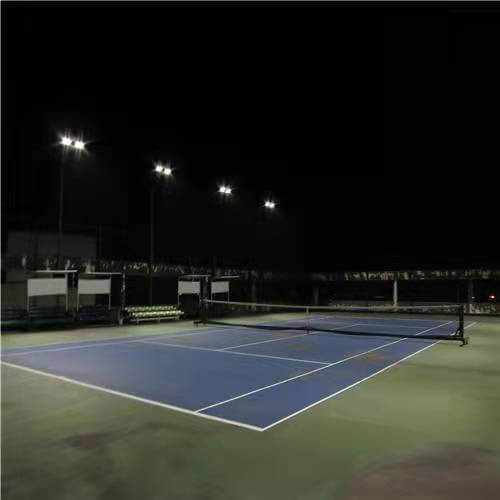 badminton sahası aydınlatması